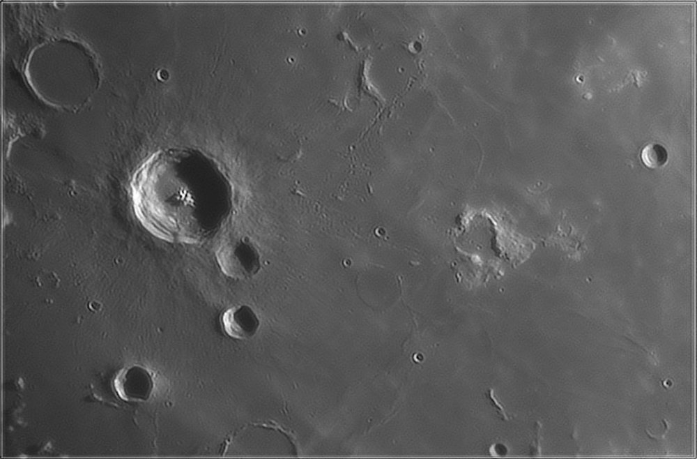 1683233002_Moon_213540_140419_ZWOASI224MC_IR_742nm_AS_P35_lapl6_ap316.thumb.jpg.5850e581403015a704a974ccc9605423.jpg