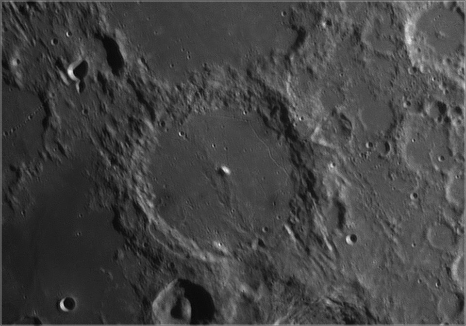 219387880_Moon_214812_130419_ZWOASI224MC_RGB_AS_P35_lapl6_ap692.jpg.4b7dca619a6119afe0bcda3aca8a85eb.jpg