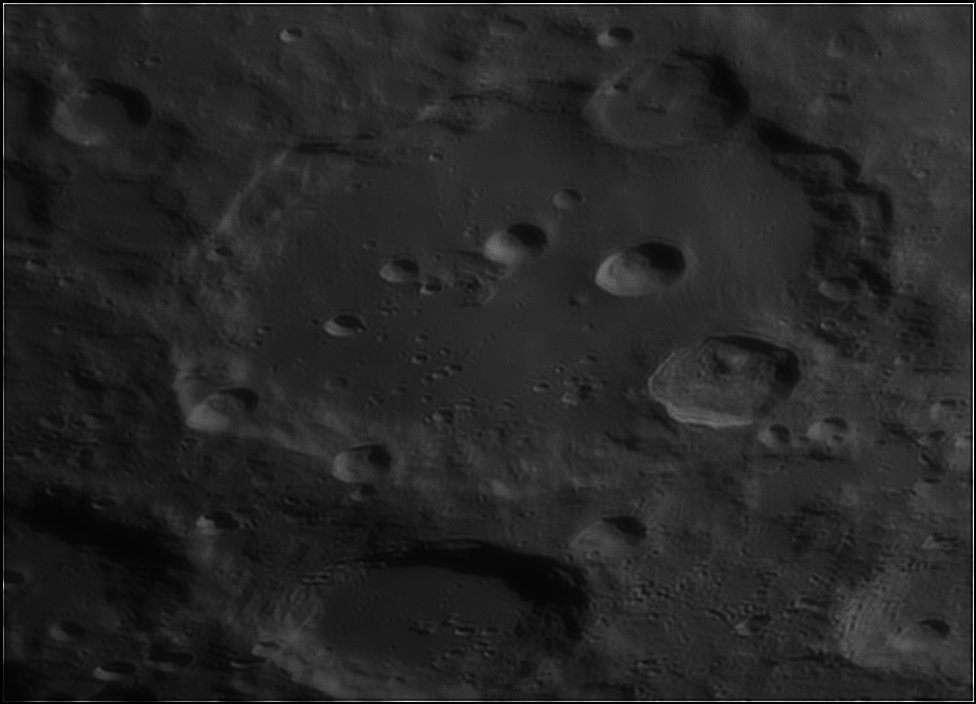 958474118_Moon_222431_150419_ZWOASI224MC_IR_680nm_AS_P35_lapl6_ap325.jpg.aefd97aa3a5c5210379f02d44173db1e.jpg