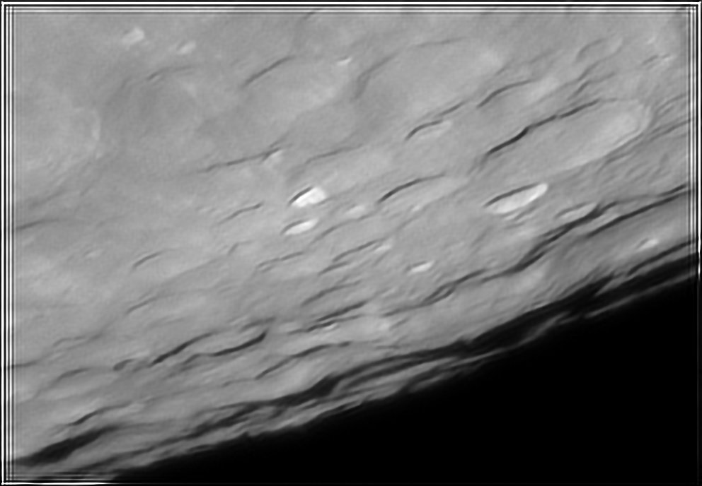 1352572891_Moon_234909_190419_ZWOASI224MC_IR_680nm_AS_P50_lapl6_ap224.jpg.1058d78a09781833b9b751b2f127532c.jpg