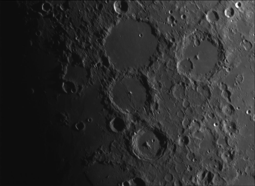 165873362_Moon_210209_120519_ZWOASI224MC_RGB_AS_P40_lapl4_ap650.thumb.jpg.5e66bb2f47fc2081930e53bd76984c59.jpg