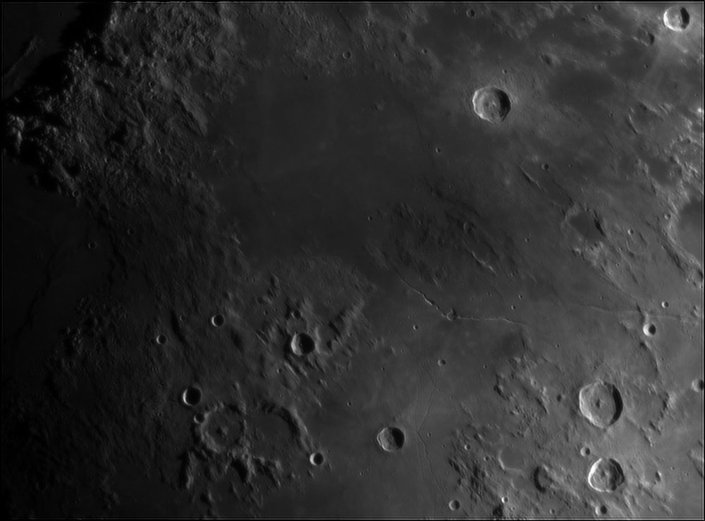 963366654_Moon_210345_120519_ZWOASI224MC_RGB_AS_P35_lapl4_ap786.thumb.jpg.3df8473d34dc2e2172b0ca9c2969d263.jpg