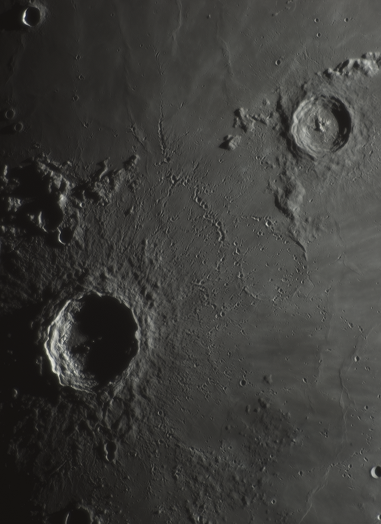 Moon_220102_N300x2-258ap48_grad4_ap1326-astra2-large.png