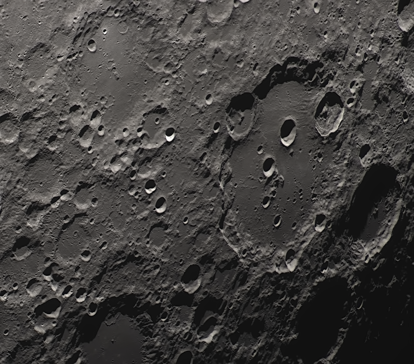 Moon_223054_N300x2-520ap48_grad4_ap1166-astra3.png