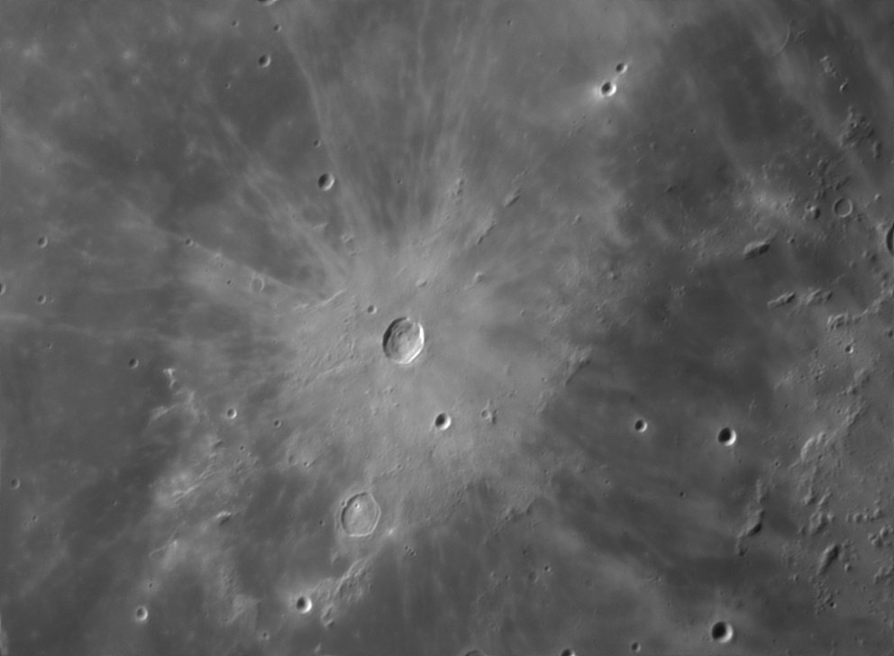 1796661516_Moon_044354_250719_ZWOASI290MM_IR_680nm_AS_P35_lapl4_ap460.jpg.2dfb43e16a0eba6309af0dfec8899d21.jpg