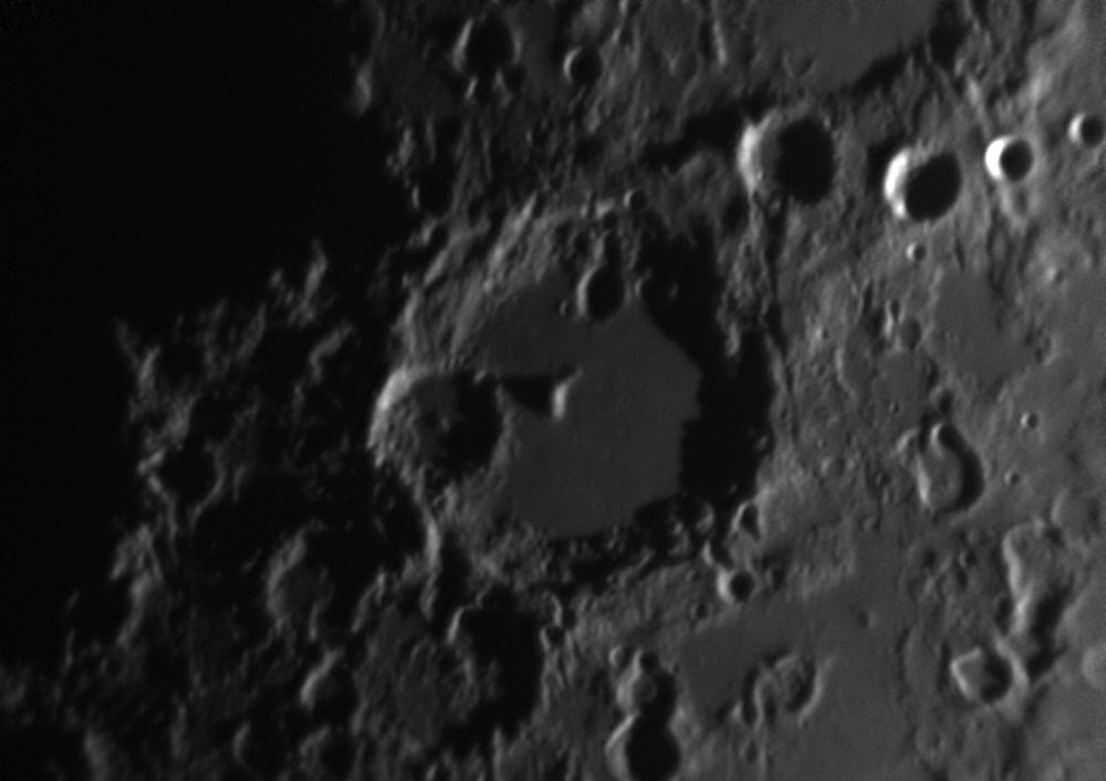 2019-07-09-2239_7-A-RGB-Moon_F920_Drizzle30.thumb.jpg.de7f20bb30f8bf017aff511ea94a5c9a.jpg