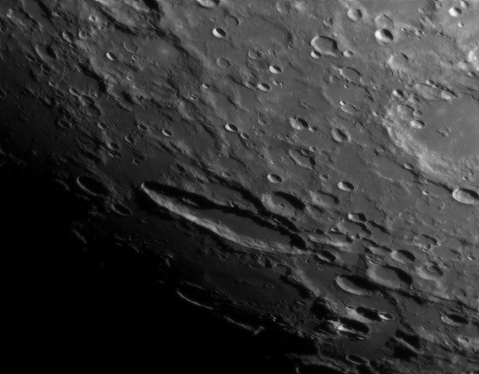 648398680_Moon_221107_130719_ZWOASI290MM_Rouge_25_AS_P20_lapl6_ap217.jpg.8c25f8180581c67f5b9b12ffb40d504c.jpg