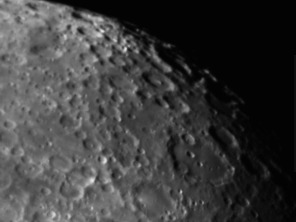 Moon_000205_0000.jpg