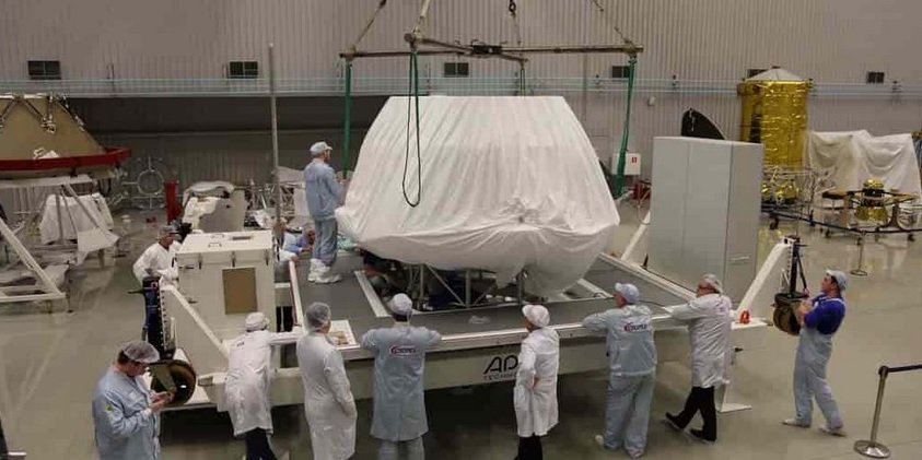1324841412_livraisonlanderThalesAleniaSpaceTurin(juillet2019).jpg.b0080c7ee8986e10cf87fd24b68292a4.jpg