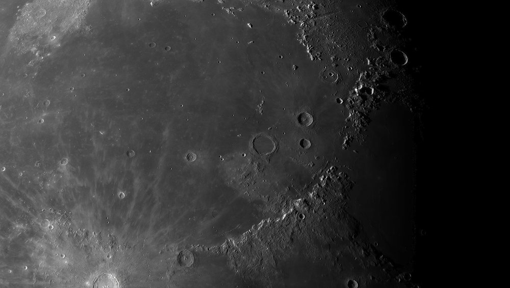 404347113_Moon_050739_200919_ZWOASI290MM_Vert_58_AS_P35_lapl4_ap640.thumb.jpg.b7a1005aa599f9a11452c241853d94ef.jpg