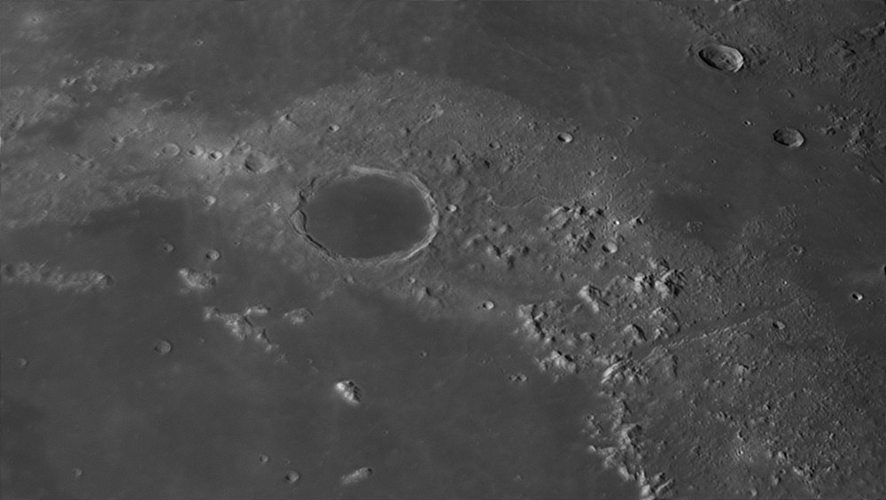 1957125656_Moon_060852_181019_ZWOASI290MM_Rouge_23A_AS_P40_lapl6_ap503.thumb.jpg.93553a6688aedabac521fab40b18cb03.jpg