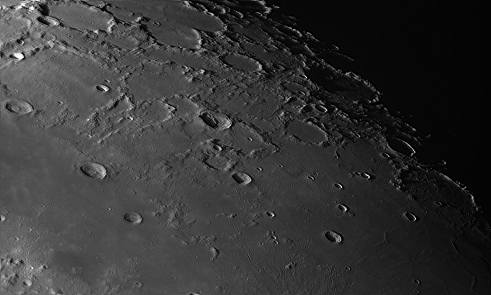 593956227_Moon_060749_181019_ZWOASI290MM_Rouge_23A_AS_P40_lapl6_ap381.thumb.jpg.4725f098b0f202c9c4df9903eb345238.jpg