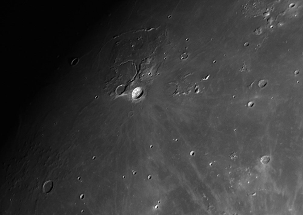 1154737587_Moon_201729_091119_ZWOASI290MM_RGB_AS_P35_lapl5_ap301.thumb.jpg.2dbfc533d0e404bda383c797b7a501f1.jpg