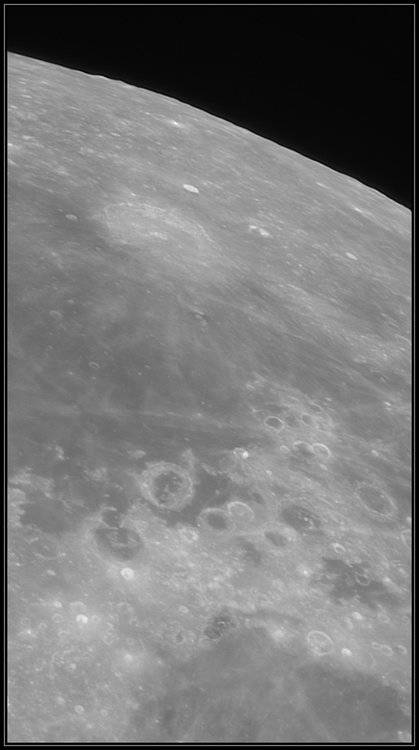 560782841_Moon_045324_121219_ZWOASI290MM_G_AS_F300_lapl6_ap439.thumb.jpg.705091fb7699a40d4c11f0a3bbecbafc.jpg