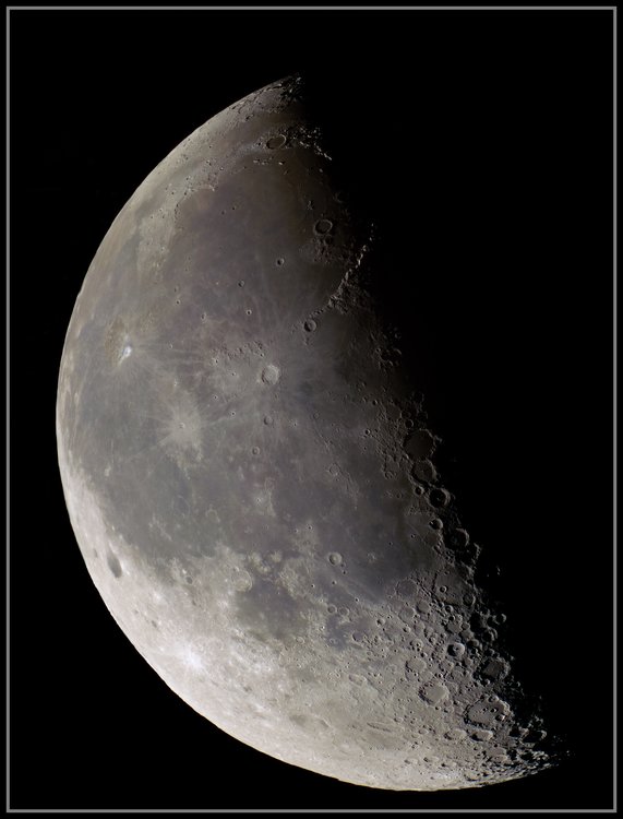 870070060_Moon_053328_191219_ZWOASI224MC_RGB_AS_P20_lapl4_ap337_stitch_stitchfinaleAS.thumb.jpg.f55c6939f039b6ef3d3a54a25ca280ea.jpg