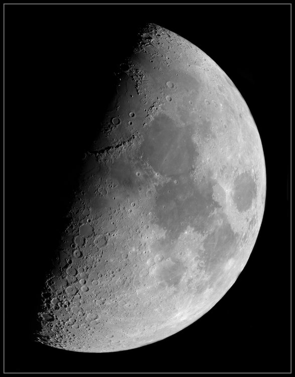 1799683925_Moon_205912_030120_ZWOASI290MM_G_AS_P20_lapl4_ap782_stitchfinale.thumb.jpg.90b66f60a219afed5259e1cd26919daa.jpg