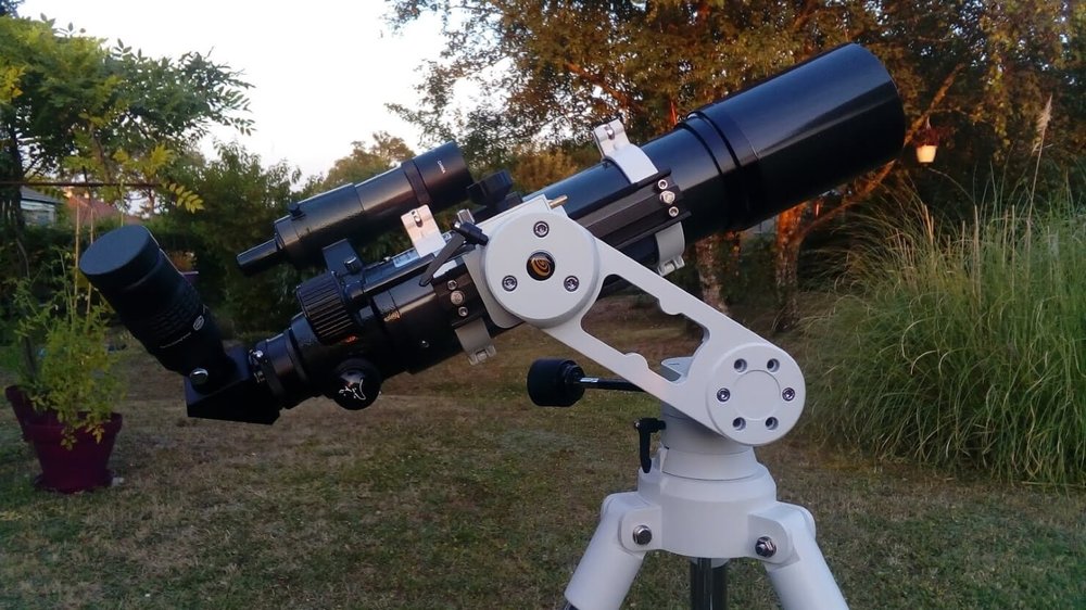 Orion_Lunette80ED_MicroFocuser (7).jpg
