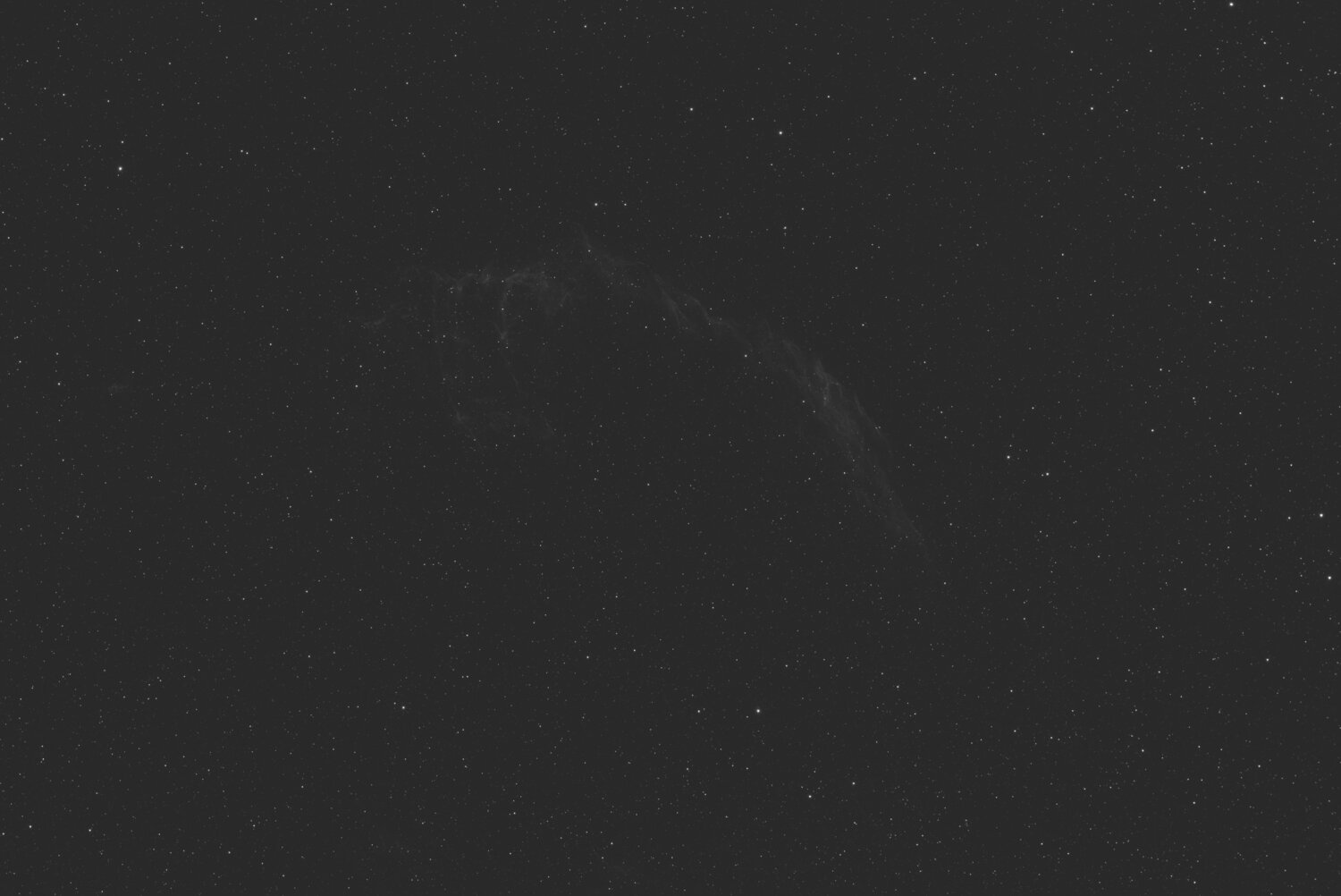 1574112689_NGC6992Analyse5-70ASTAPfaiblehisto.thumb.jpg.5697d6fe14fadb0931438aa868d66ce3.jpg