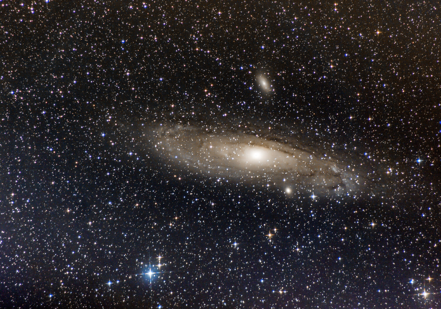 m31.thumb.jpg.2332baebdac07a7b202c01a42ed63075.jpg