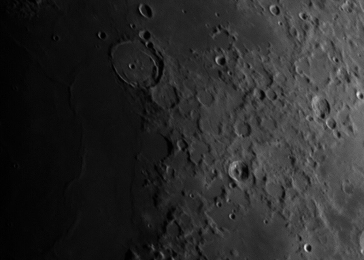 1437536701_Moon_201233_221020_ZWOASI224MC(17606951)_RGB_AS_P40_lapl6_ap277.jpg.32b2792df4023e3d1d99e58ca6dd2b7d.jpg