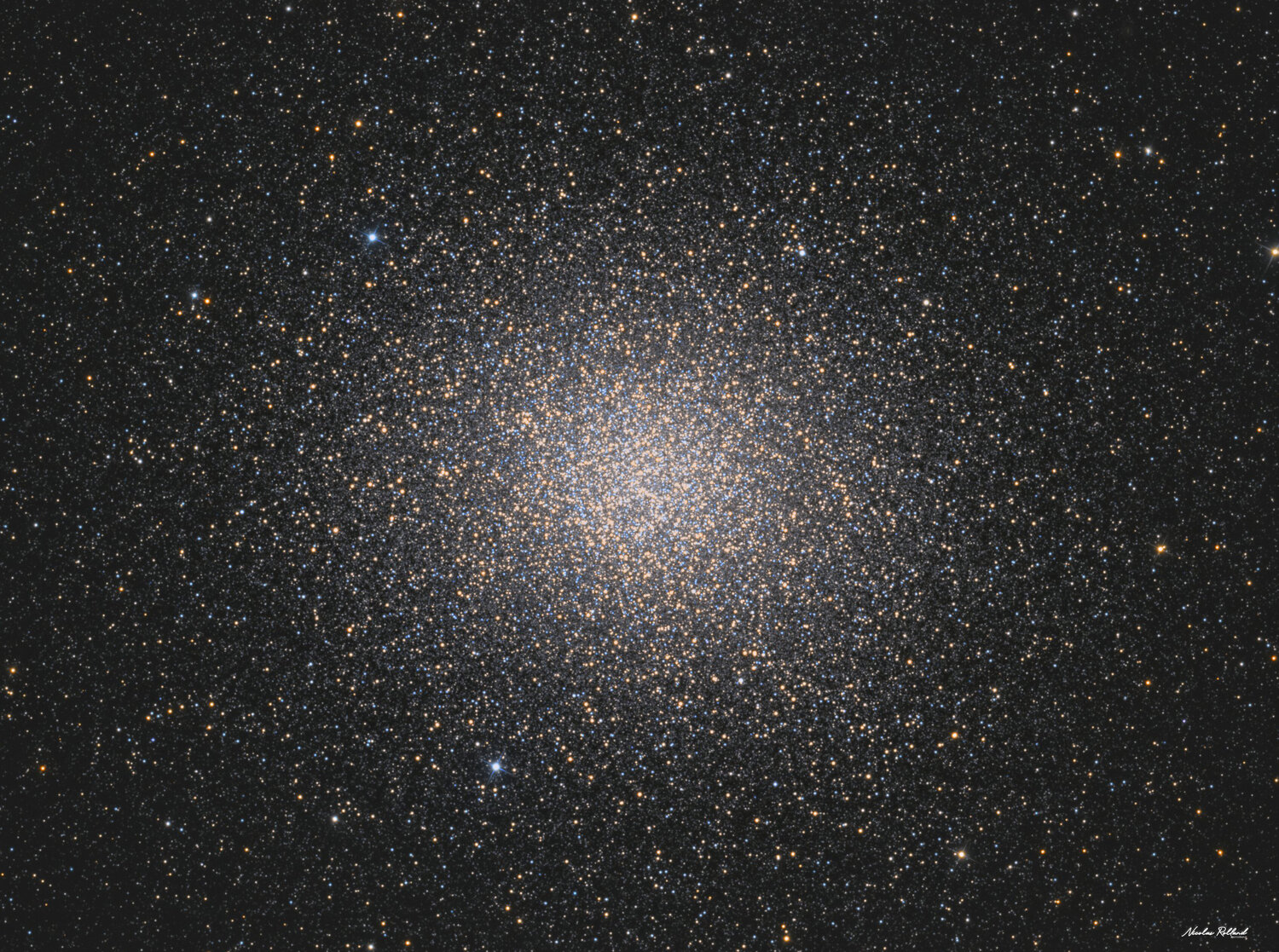 Omega Centauri-201805-CDK17-LRGB-Nicolas ROLLAND (2).jpg