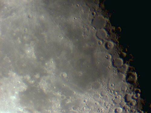 Plus d’informations sur « Mes premières photos de la lune »