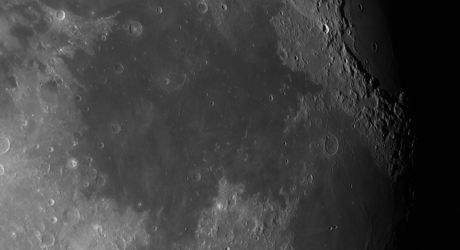 579959088_Moon_051031_031120_ZWOASI290MM_Rouge_23A_AS_P35_lapl5_ap1761.thumb.jpg.f00b476c2dc11a515eacae75d6d35cc7.jpg
