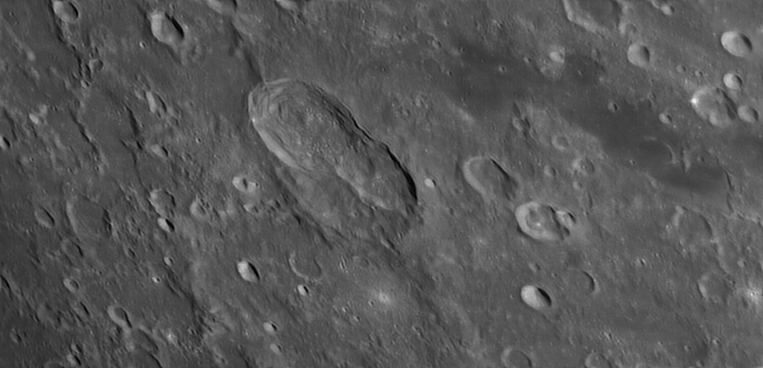1501855199_Moon_223321_271220_ZWOASI290MM_R-ccd_AS_P50_lapl6_ap1037.thumb.jpg.c737eae1275bdadfd59569b778c616ea.jpg