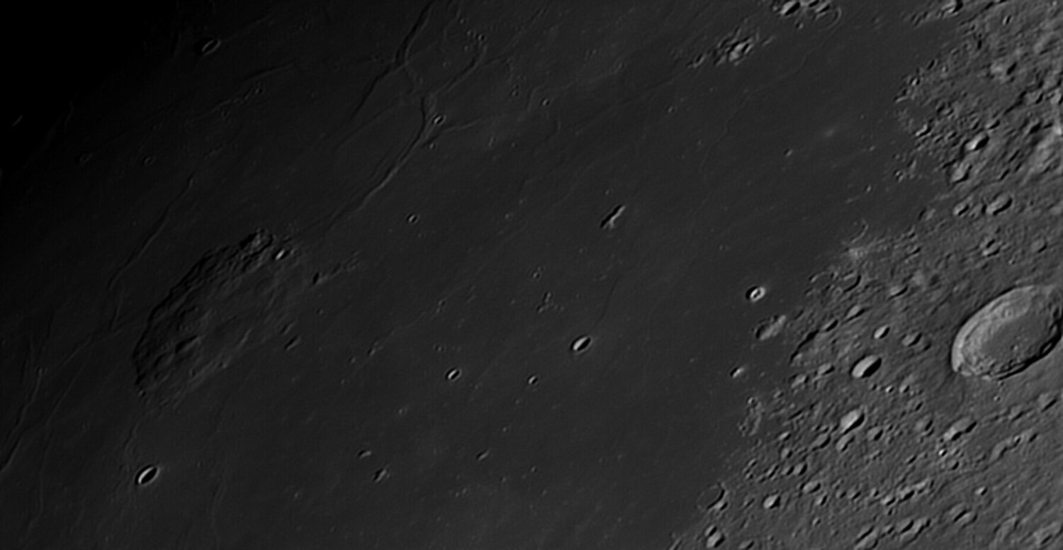 1551442560_Moon_225252_271220_ZWOASI290MM_R-ccd_lapl6_ap934.thumb.jpg.51ee36a9a50415428eeda0f5f854d62e.jpg