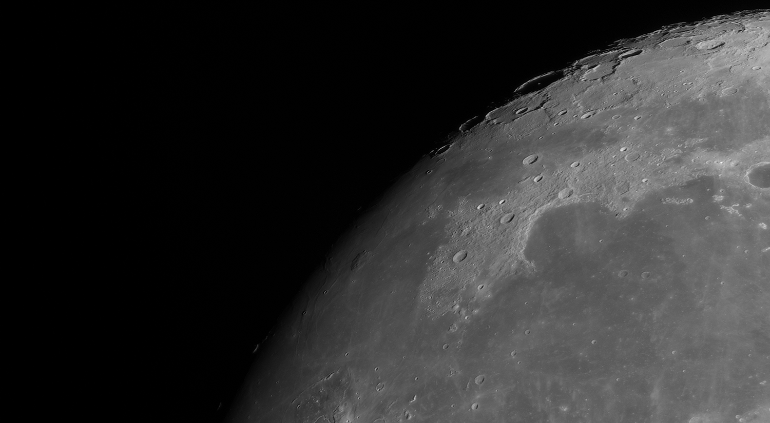 1800787259_Moon_212520_271220_ZWOASI290MM_G-ccd_AS_P20_lapl4_ap1617.thumb.png.d8eddcaa11d43d79e71d2acd4fcf48c9.png