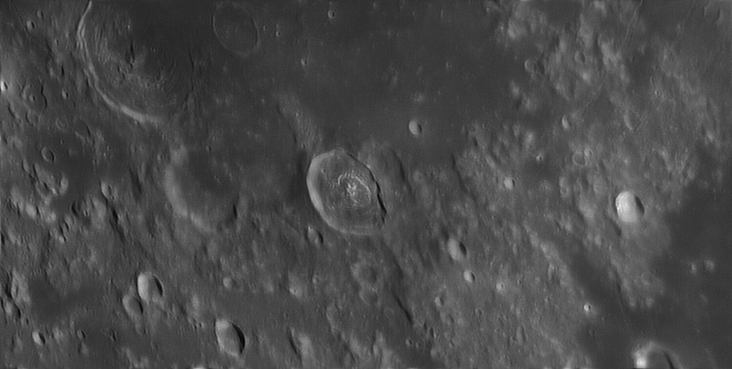 1987515945_Moon_223140_271220_ZWOASI290MM_R-ccd_AS_P50_lapl6_ap1089.thumb.jpg.ae6bf84bf602e8db0d9a523e7e0c8398.jpg