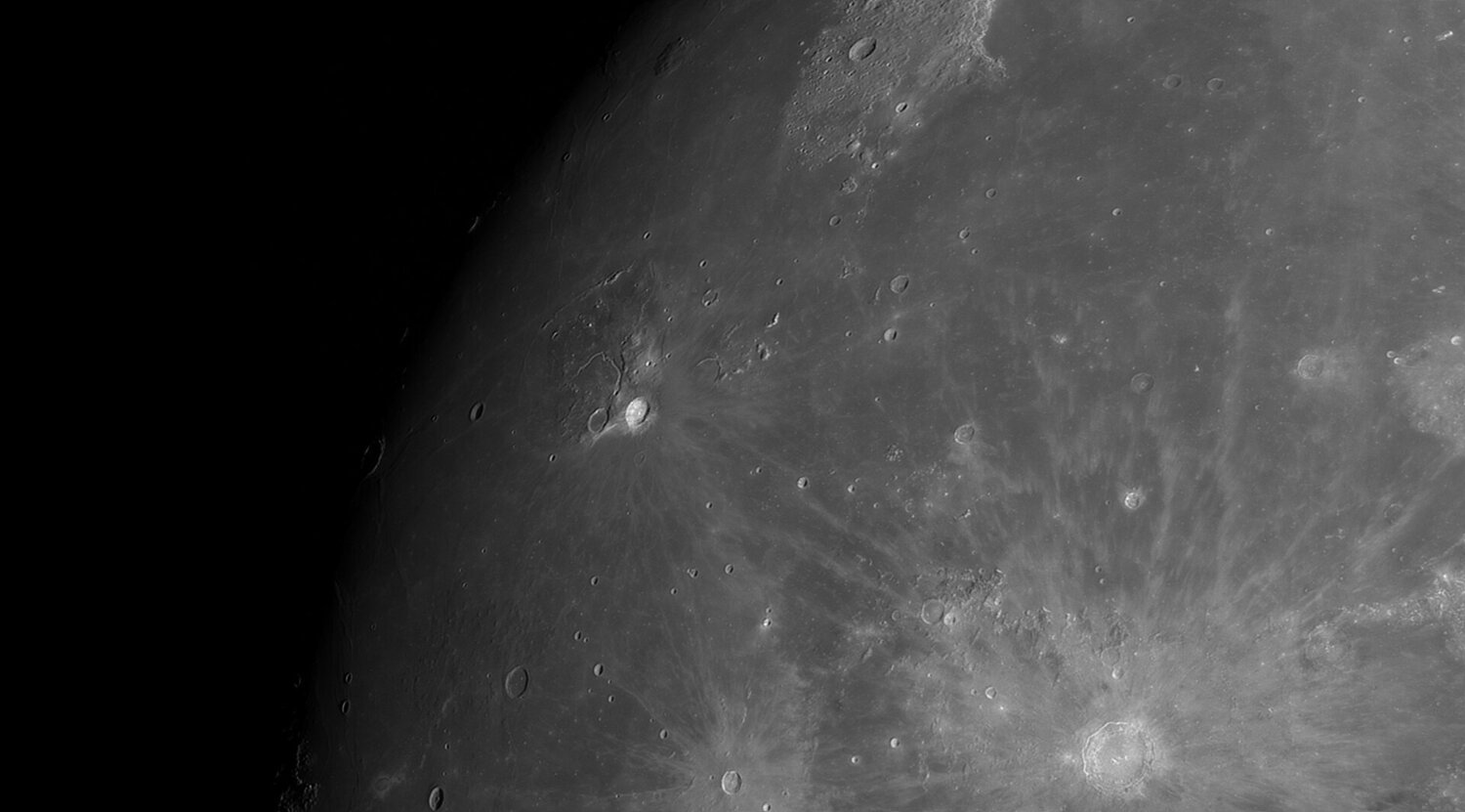 403707349_Moon_212548_271220_ZWOASI290MM_G-ccd_AS_P20_lapl4_ap2578.thumb.jpg.22e550fe2eabfadda8ffe63df398a628.jpg