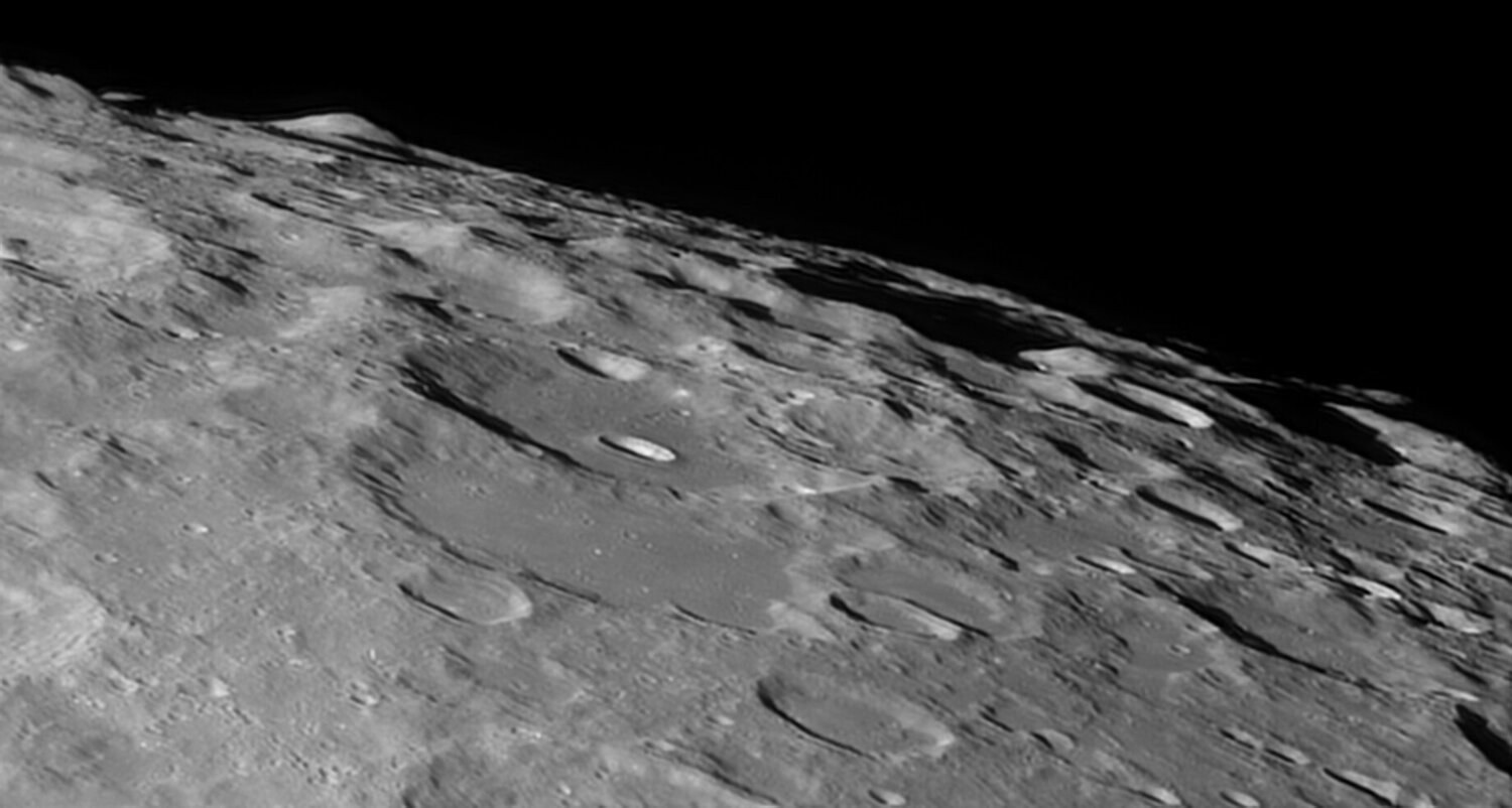 56264938_Moon_223637_271220_ZWOASI290MM_R-ccd_AS_P50_lapl6_ap865.thumb.jpg.0ad50e8b4c1d3cc647575ca7a969c032.jpg