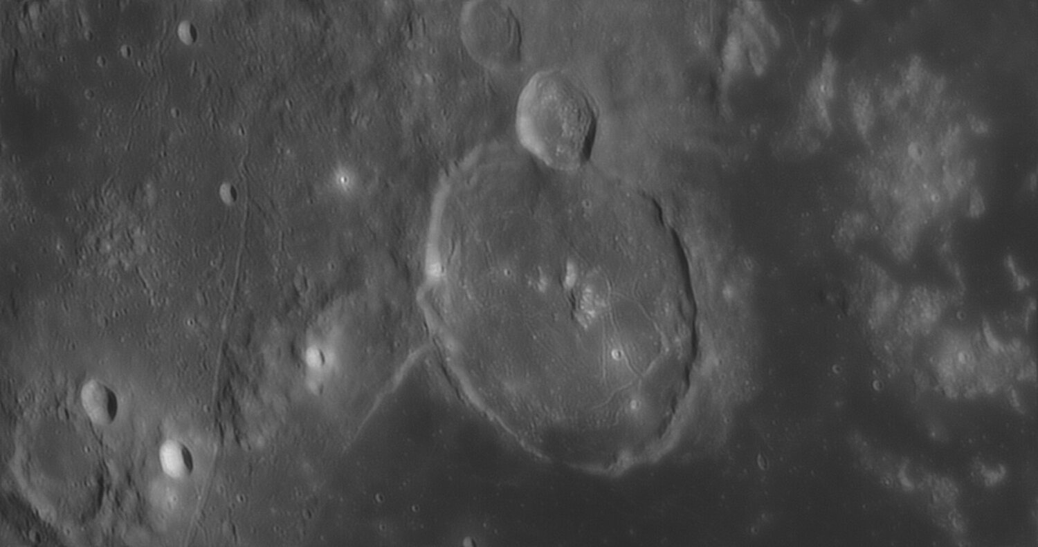 580198830_Moon_225953_271220_ZWOASI290MM_R-ccd_lapl6_ap1171.thumb.jpg.74f2a648054d8b87f67893c3979478dd.jpg