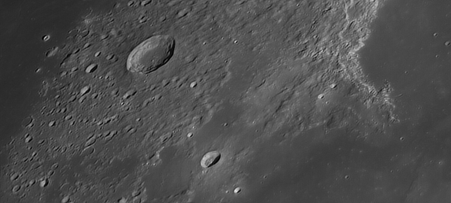 672974238_Moon_221621_271220_ZWOASI290MM_R-ccd_AS_P50_lapl6_ap551.thumb.jpg.a5c4df43ef92686a9ed72526d54e2f94.jpg