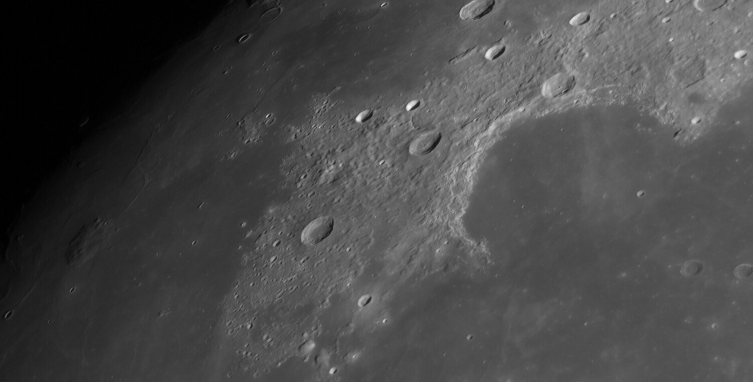 698460199_Moon_220941_271220_ZWOASI290MM_G-ccd_AS_P30_lapl5_ap1662.thumb.jpg.e018cc79a7cd1b97fab84eeb27e02d87.jpg
