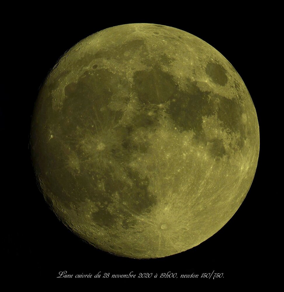 lune cuivrée finale.jpg