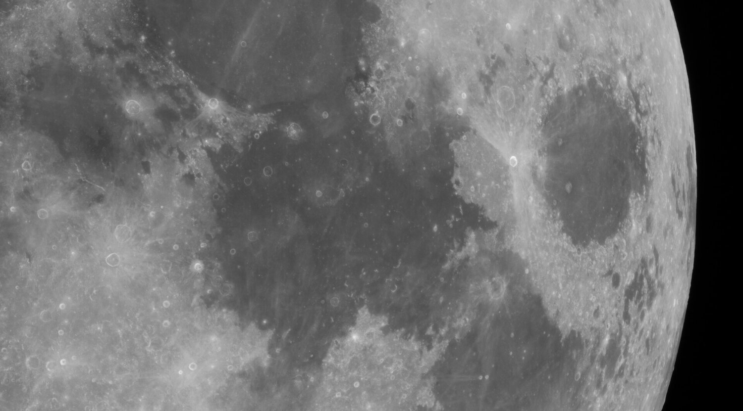 75743438_Moon_231318_271120_ZWOASI290MM_Continuum_AS_P20_lapl4_ap1992.thumb.jpg.a2d9076e588bb4f0534610aa9c43fba8.jpg