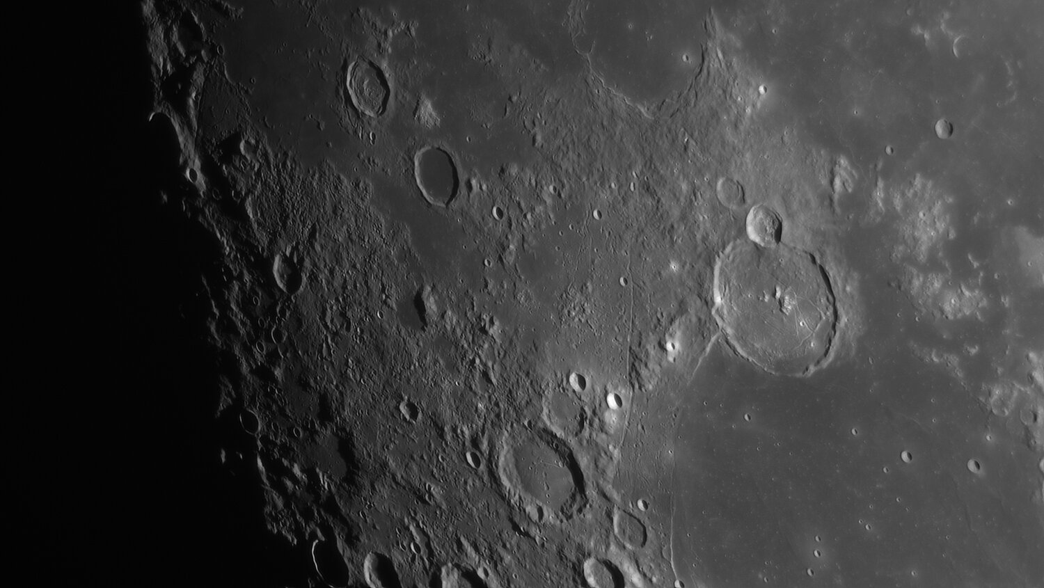 1088120408_Moon_221131_250121_ZWOASI290MM_R-ccd_AS_P30_lapl5_ap661.thumb.jpg.9e56b4b3836edd8fd9f90aacff1a20d0.jpg