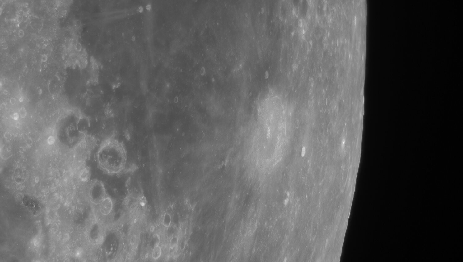 694707944_Moon_221926_250121_ZWOASI290MM_R-ccd_AS_P30_lapl5_ap651.thumb.jpg.f92d7c452652c2c7285e7ea159dc6d21.jpg