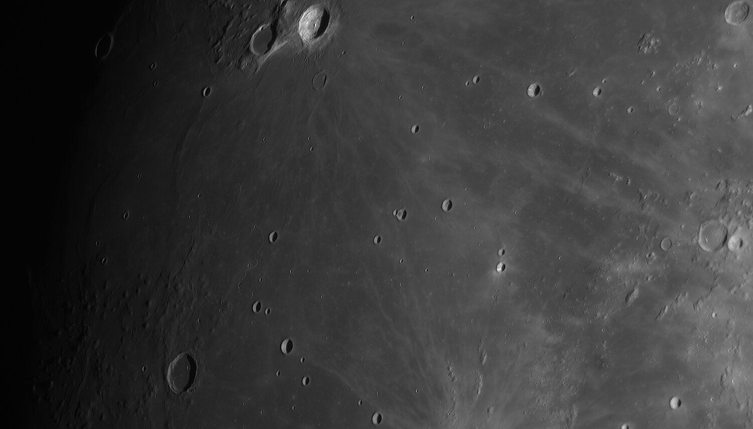 79888047_Moon_220912_250121_ZWOASI290MM_R-ccd_AS_P30_lapl5_ap705.thumb.jpg.9c8ea87ef194e8d130311b5e59201d32.jpg
