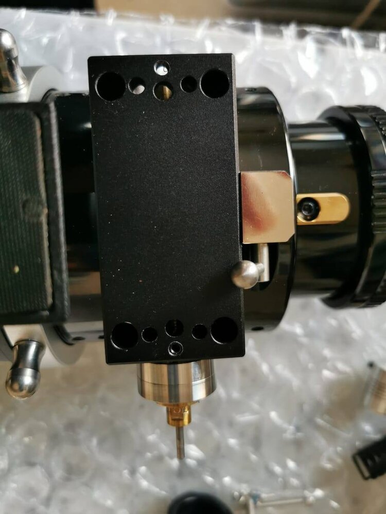 Esprit80-Focuser.thumb.jpg.867126536e80679ced42c5bd7715a3c6.jpg