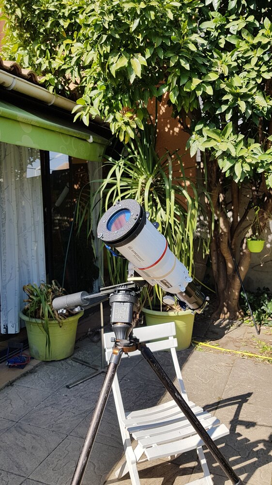 Lunette 80 mm Halpha.jpg