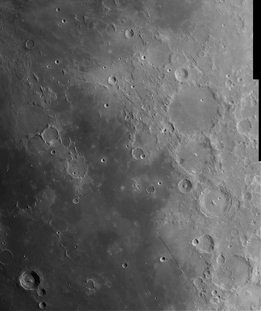 1763439274_2021-03-23-2143_4-Moon_AS_P25_lapl6_ap452ds_stitchAIbase.thumb.jpg.dc530142fabc6eb640f93300aee44c9d.jpg