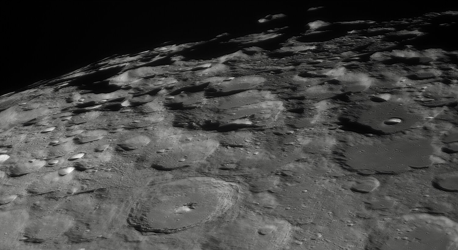 2021-03-25-2054_3-Moon_AS_P35_lapl6_ap482.thumb.jpg.02e8a5e8bfcc0d43b2df7b9d0d7b6c10.jpg