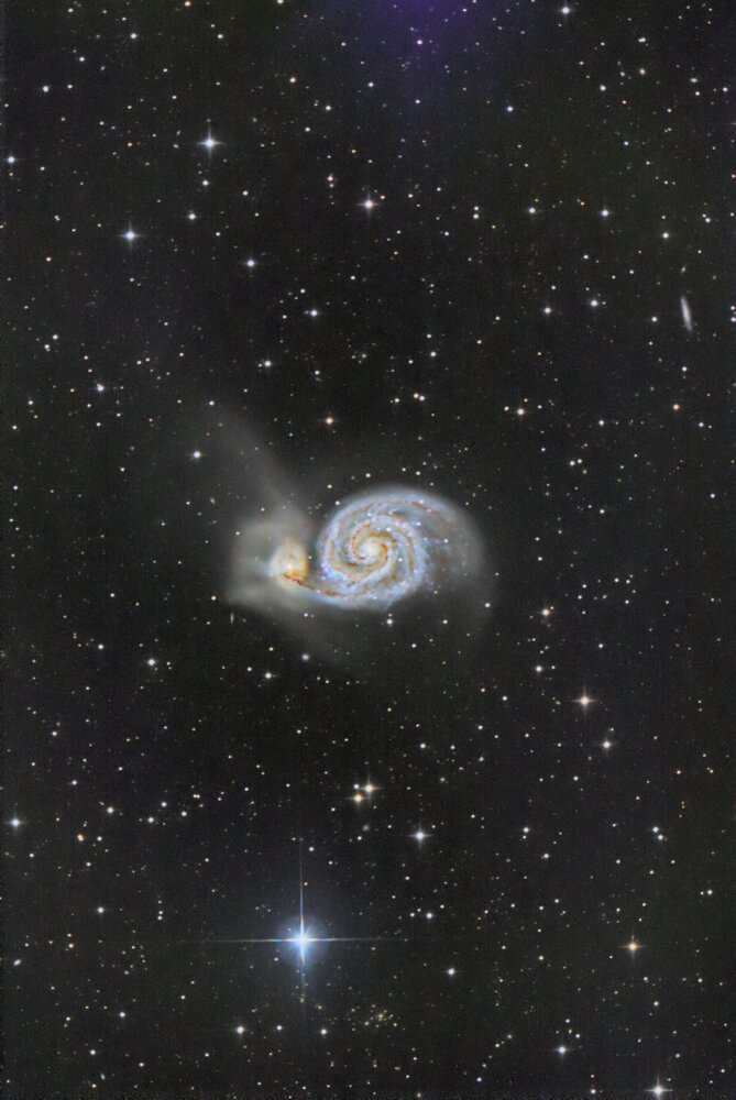 M51CIELPLUSSOMBRE.jpg