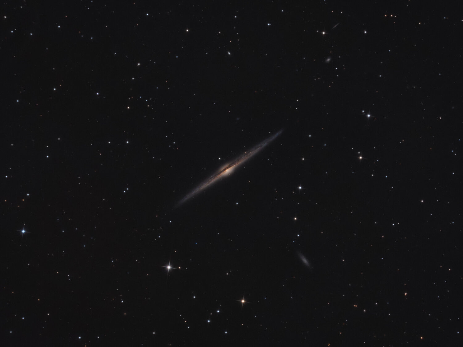 NGC4565sstgvm.thumb.jpg.a52d973034cda7c02896e59ce5b983e2.jpg