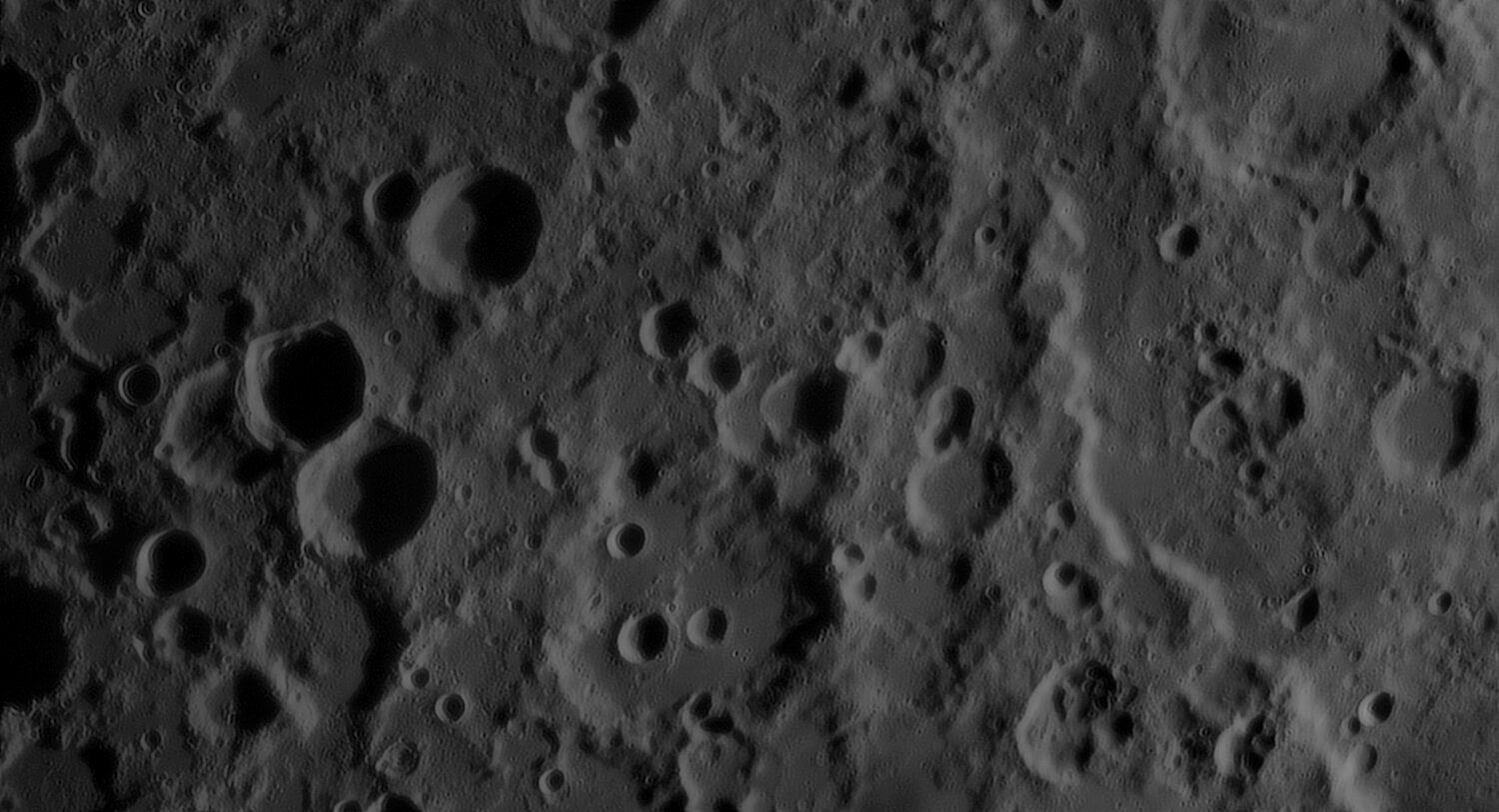 462722499_Moon_184711_200321_ZWOASI290MM_R_AS_P30_lapl6_ap835.thumb.jpg.ae6d25e49fb43d92079cc65710becacd.jpg