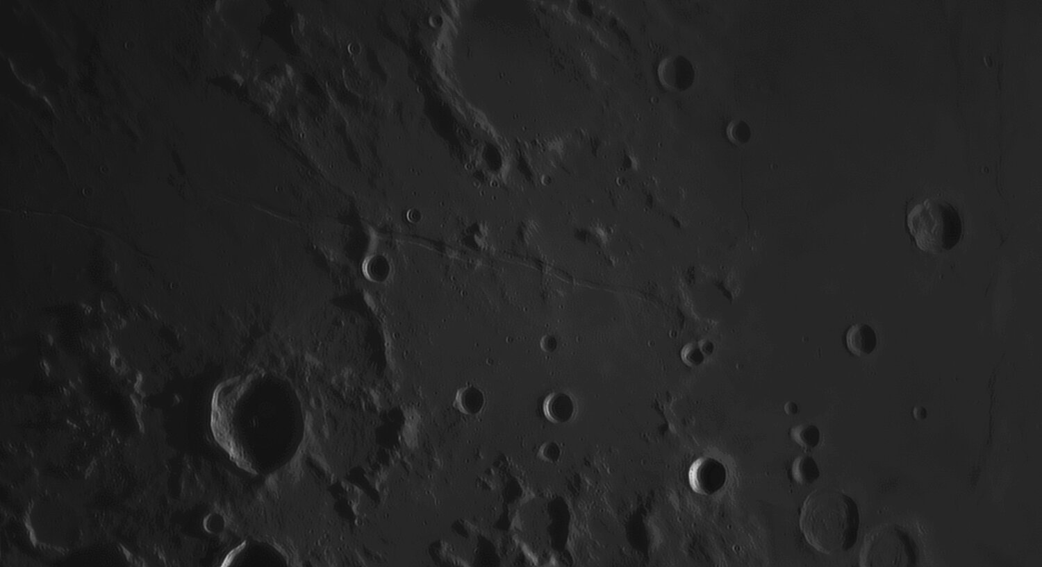 502358465_Moon_184636_200321_ZWOASI290MM_R_AS_P30_lapl6_ap814.thumb.jpg.d5f2a7fecc561f7531355b186f4db1b1.jpg