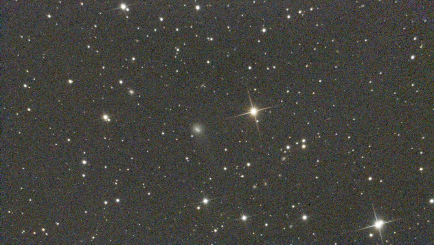 C-2017-K2Panstarrs_AlignEtoiles_gimp.jpg